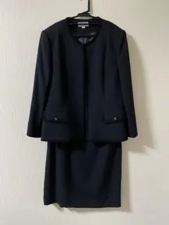 東京ソワール Rifanne リファンネ ジャケット スカートスーツ　紺　11号