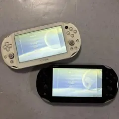 2点セットPlayStation Vita 2000 フェンリルエディション