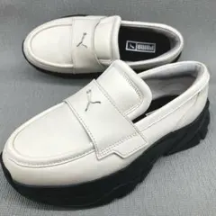 【使用短時間1回美品】PUMA ローファー LOAFYR 24.5㎝ 使用短時間1回美品】PUMA ローファー LOAFYR 24.5㎝ - メルカリ