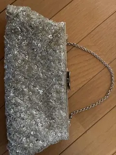 シルバー ビーズ装飾 クラッチバッグ