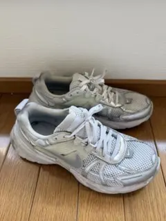 2026年最新】v2k run 24の人気アイテム - メルカリ