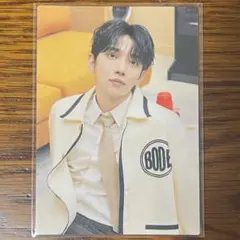 SEVENTEEN ジョシュア Holiday トレカ