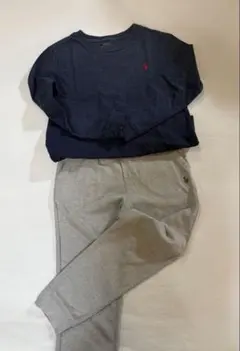 Polo ポロ　ネイビーTシャツ　130 7