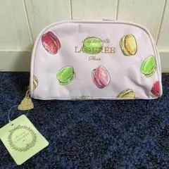 Item thumbnail for item 0cdfd6dc-c63f-4e76-9206-7aeff196d087