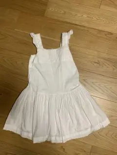 プチバトー　ホワイト フリル付きノースリーブワンピース