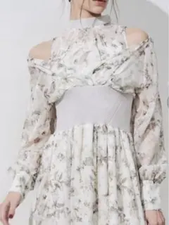 MERCURYDUO 水彩フラワーウエストリブカシュクールワンピース Mサイズ