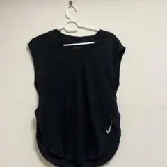 Nike DRI-FIT ブラック Tシャツ S