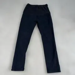 マタニティー　ジーンズ　黒