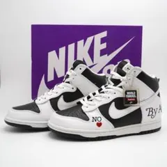 Supreme × Nike SB Dunk High White Black