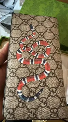 ホワイト テーラードジャケット