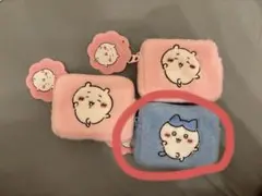 ベイマックス様専用　ちいかわ　ふわふわ　ミニポーチ　はちわれのみ