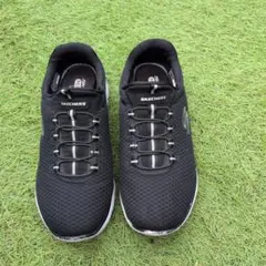 SKECHERS ブラック メモリーフォーム スニーカー　24cm