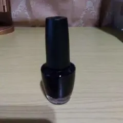 OPI黒 ネイルカラー