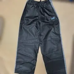 PUMA ブラックジャージパンツ