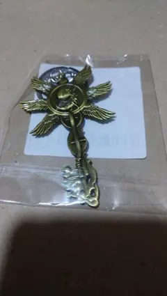 バイオハザードヴィレッジ六翼の胎児キーホルダー