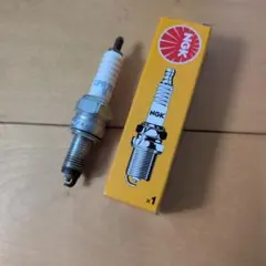 NGK CPR7EA-9 スパークプラグのサムネイル