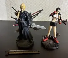 【ジャンク品】ファイナルファンタジー7 クラウド　ティファ　フィギュア　剣折れ