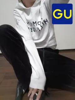 GU ブラック コーデュロイ カジュアルパンツ ウエストゴム 紐付き Мサイズ