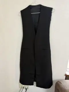 新品未使用品！ANAPブラック ノースリーブ ベスト　ジレのサムネイル