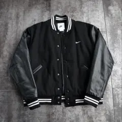 NIKE 袖レザー スタジャン　バーシティジャケット ブラック　L NIKE公式】ナイキ メンズ バーシティ ジャケット.オンラインストア
