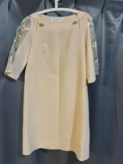 tocco closet/花柄刺繍入りシースルー袖ワンピース