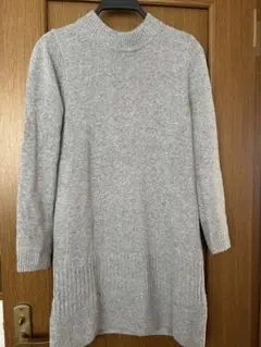 グレー タートルネック セーター 長袖