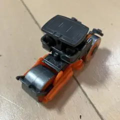 トミカ　ロードローラー