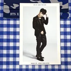 公式】BTS(防弾少年団)wake up フォトカード 1枚☆ユンギ＆ジン - メルカリ