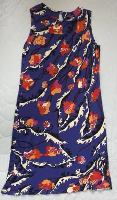 【未使用級】エミリオプッチ 定価20万円ワンピース Sサイズ 春夏秋冬 EMILIO PUCCI - エミリオ・プッチ⭐ワンピースの通販 by ブルー