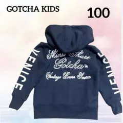 ガッチャ　キッズ　パーカー　１００　美品　黒　ビッグロゴ　フード　カッコい　刺繍