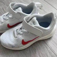 NIKE レボリューション7 キッズ スニーカー 16cmのサムネイル