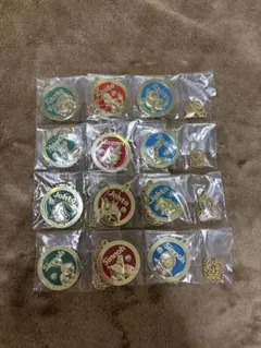 ポケモン一番くじ30周年記念メタルキーホルダー 5種セット - メルカリ