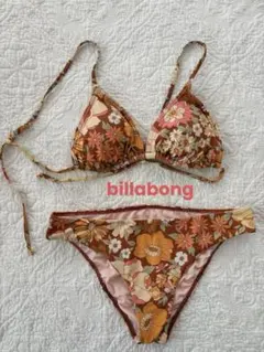 Billabong ビキニ 花柄 セパレート水着　希少人気即完売フラワープリントのサムネイル