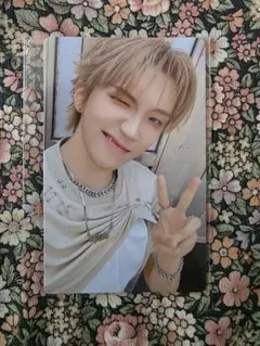 2025年最新】boynextdoor ラキドロ ウナクの人気アイテム - メルカリ