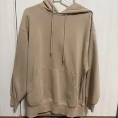 GU ブラウン　フード付きパーカー