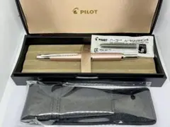 Item thumbnail for item 52eac320-c946-4a60-a28d-a36e495245a8