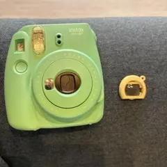 FUJI FILM INSTAX MINI 8+ MINT フィルム9枚付