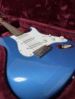 Squier Classic Vibe '60s Stratocaster 一式のサムネイル