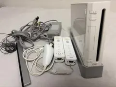Wii本体とリモコン2つセット