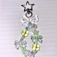 ❤︎ ハンドメイド ビーズ キーホルダー チャーム ❤︎ 緑　グリーン