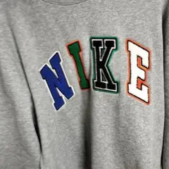 NIKE グレー スウェットシャツ L