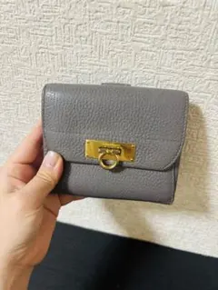 匿名配送　Salvatore Ferragamo 三つ折り財布 グレーのサムネイル