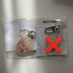 treasure 顔アクキー ジョンファン 楽