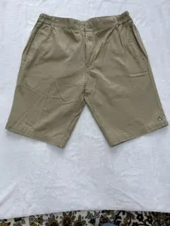 【美品】ハッシュパピー ショートパンツ ベージュ Mサイズのサムネイル