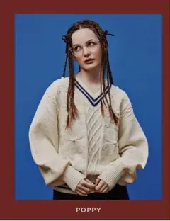 POPPY Vネック ニット ホワイト