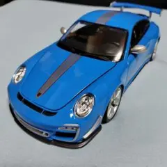 ソリド 1/18ポルシェ 911 GT3 RS ヴァイザッハパッケージ パープル