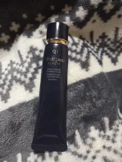 クレ・ド・ポーボーテヴォワールコレクチュールN。プレメイクアップ