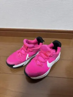 Nike ピンク スニーカー　18センチ