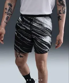 ナイキNIKEメンズ Dri-FIT 18cm ランニングショートパンツ新品