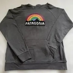 パタゴニアキッズ　パーカー　虹イラスト　XXLサイズ